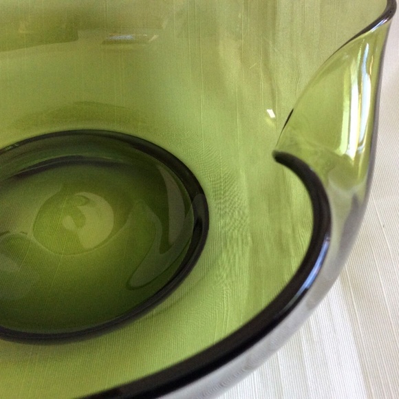 Vintage Mid century clear green glass bowl - Picture 4 of 5